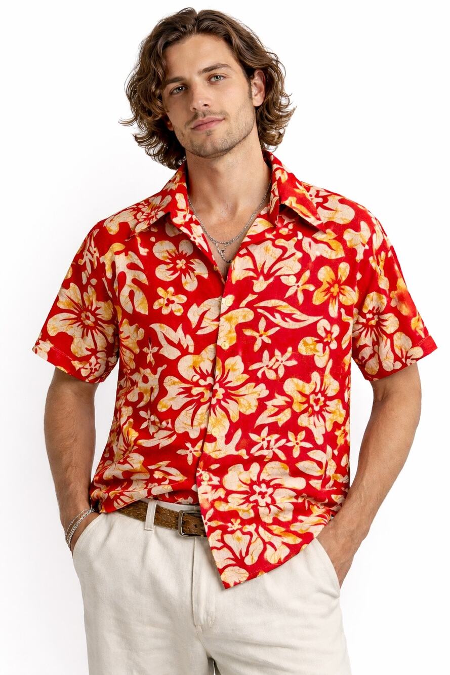 Vintage 1960s–1970s Red Dagger Collar Hawaiian Floral Shirt large